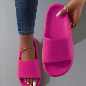 Pink Slides size 36/37 US 6/6.5 In Women’s